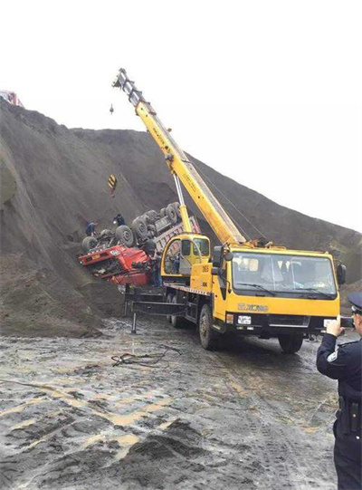 洛扎上犹道路救援